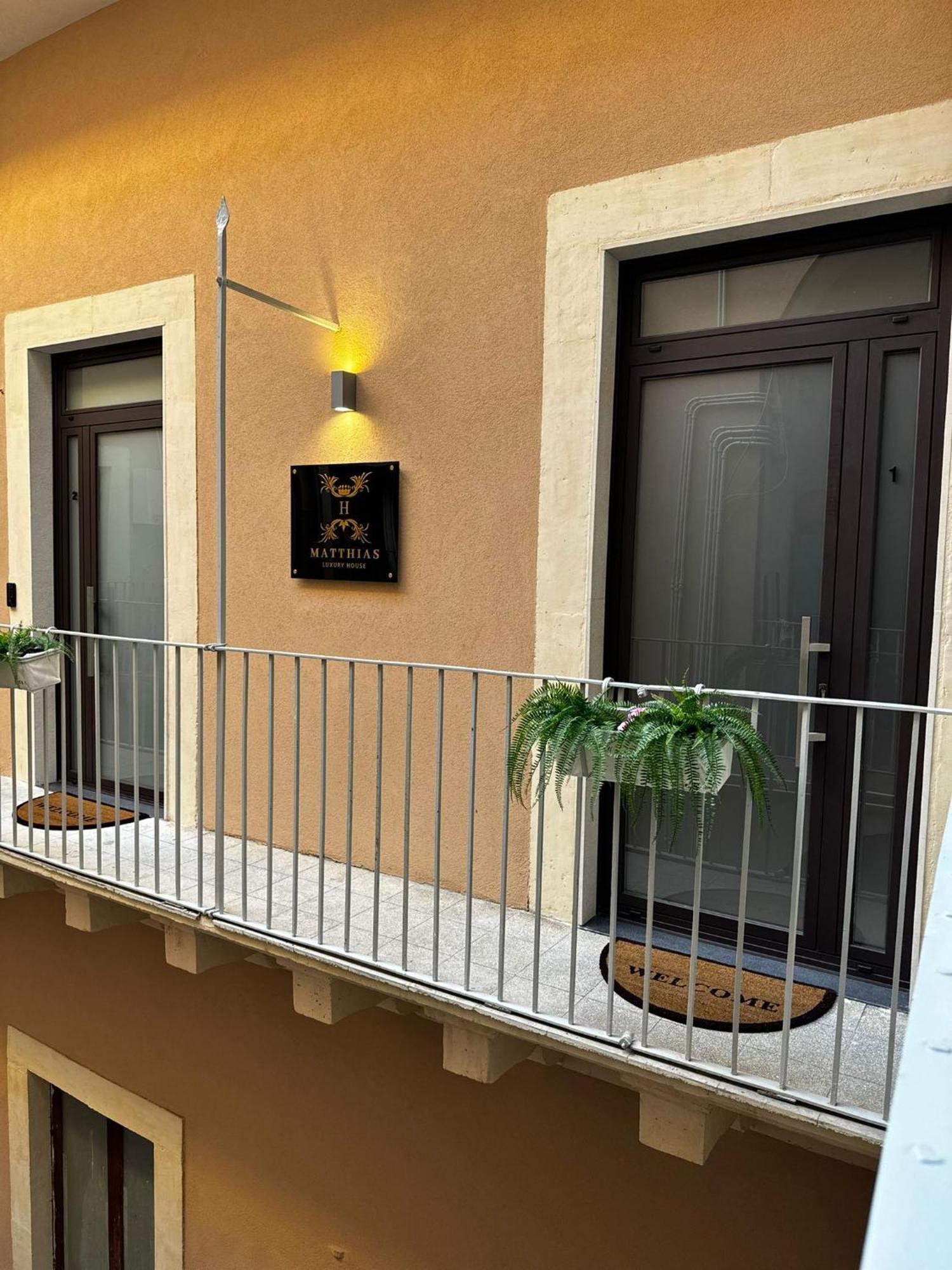 Hotel Matthias Luxury House CTA Exterior foto